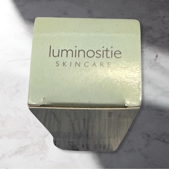 NIB Lumiroller MT Micro Titanium Tips Facial Massager Skin Care Tool 0.25mm - Picture 10 of 10